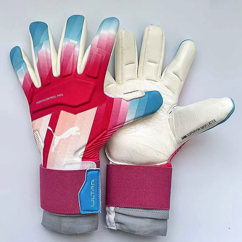 PUMA ULTRA Ultimate RE-CHARGE Hybrid Goalkeeper Gloves